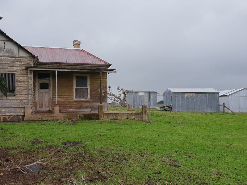 PORT FAIRY – YAMBUK  12