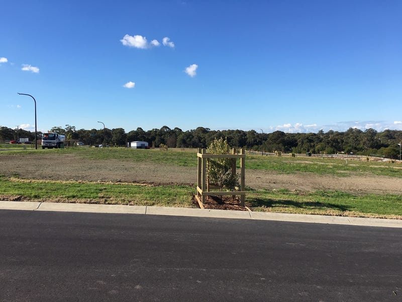 Large corner lot in new 4