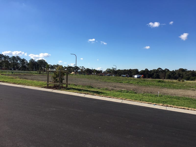 Large corner lot in new 6