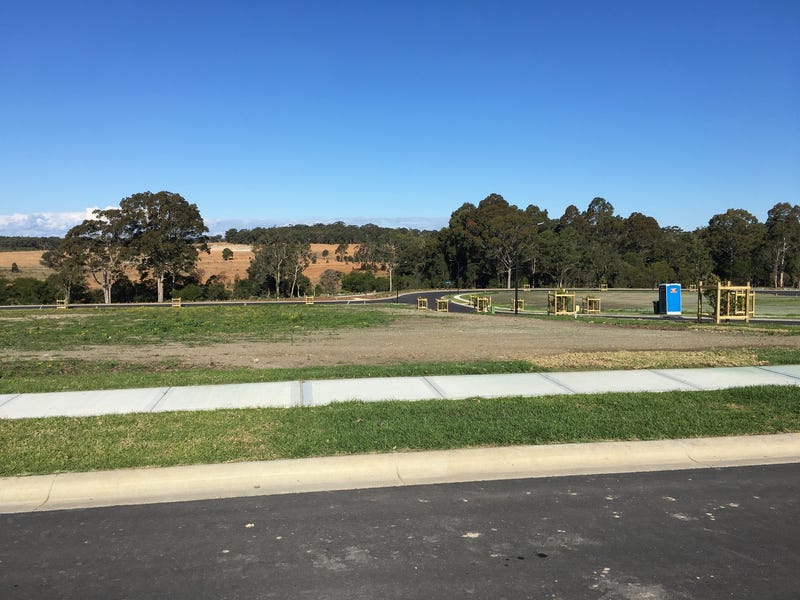 Large corner lot in new 8