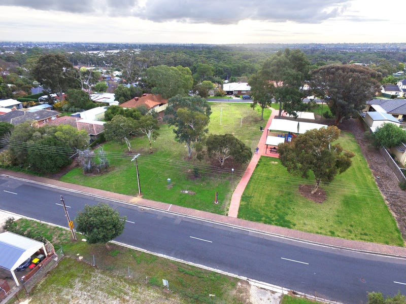 Lots 300, 301 & 302 3