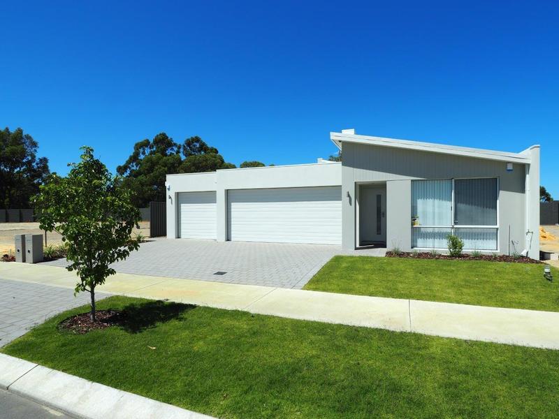 The Last Two Remaining Blocks in the Alkina Estate Priced at $165,000 each and are 450 square meters.