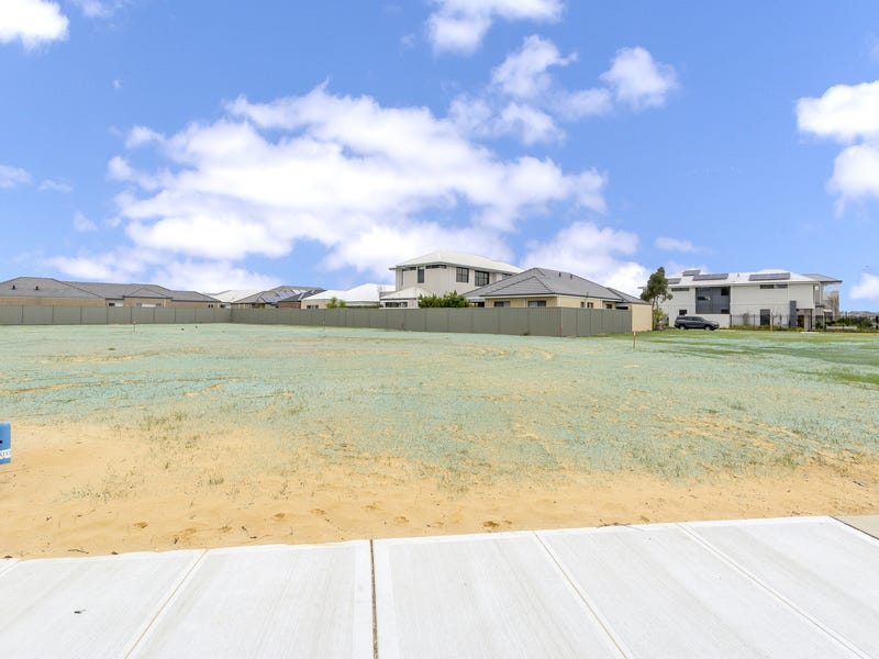 VACANT LAND FOR SALE IN 4