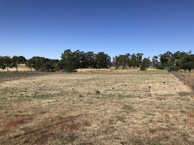 Large block with beautiful country 3