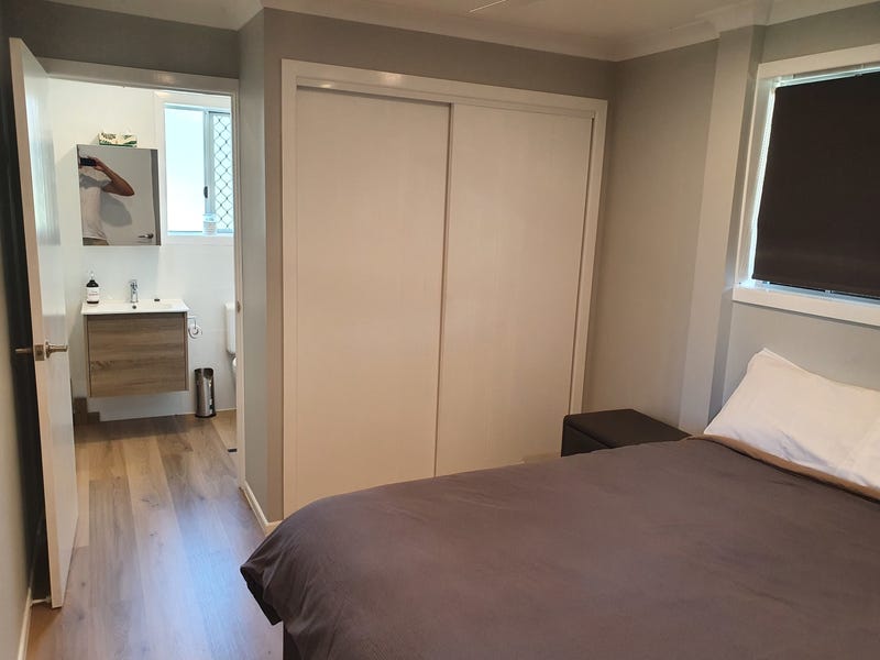 Land with 10A liveable shed 9