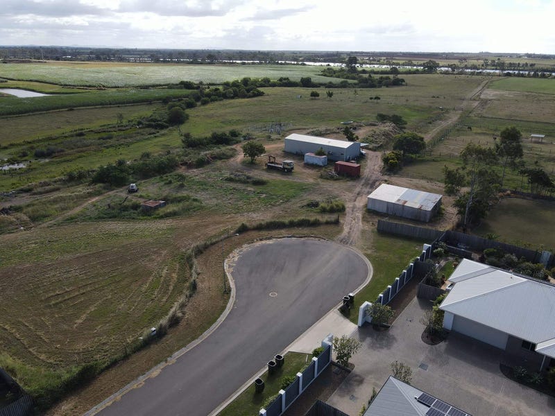 45 Acres In Town Lifestyle 2