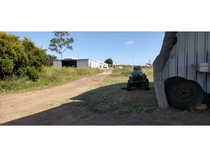 45 Acres In Town Lifestyle 5