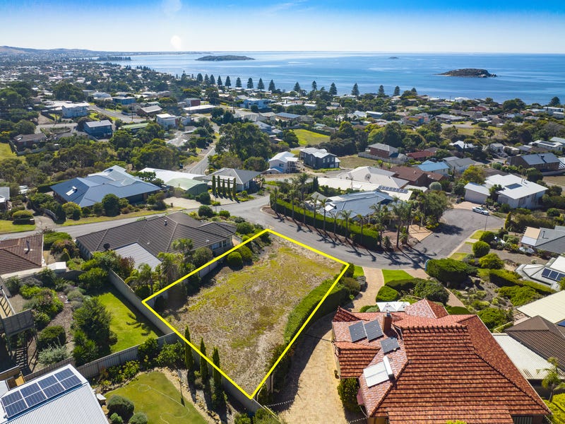 3 Bell Court, Encounter Bay – what a view !