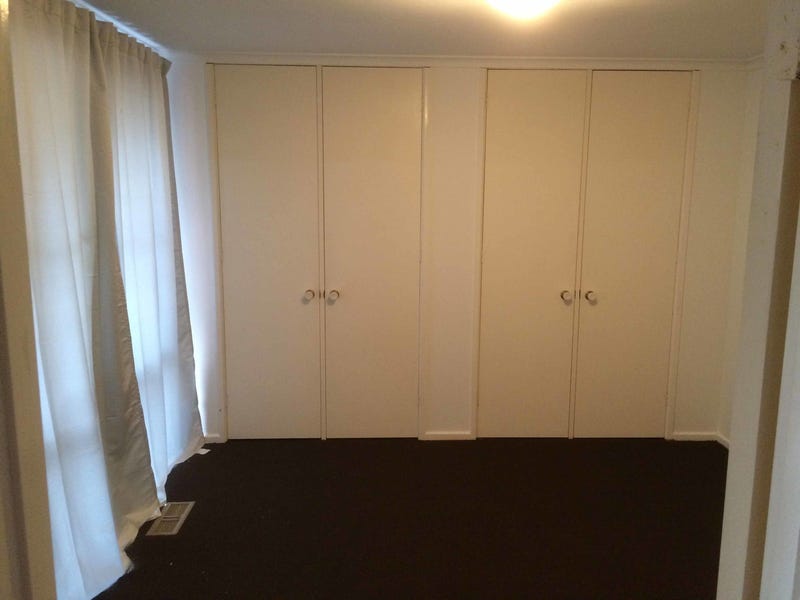 Just renovated!!!! Move in with 3