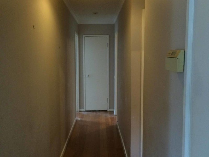 Just renovated!!!! Move in with 6