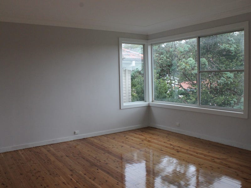 3 Lucas Crescent, Adamstown Heights 3