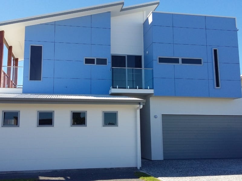 Be the FIRST! Beautiful new beachside home