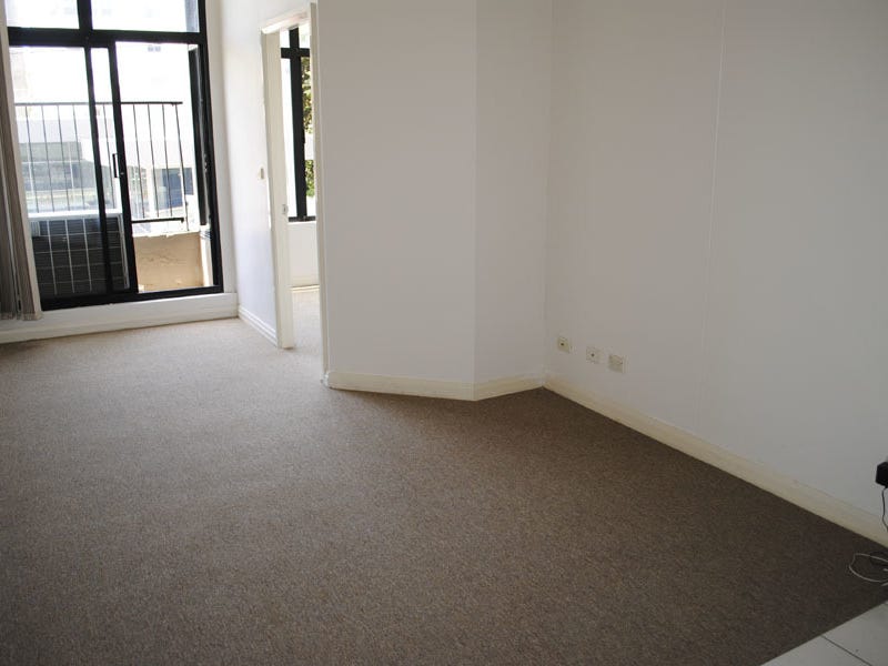 Furnished 2 Bedroom Apartment in 6