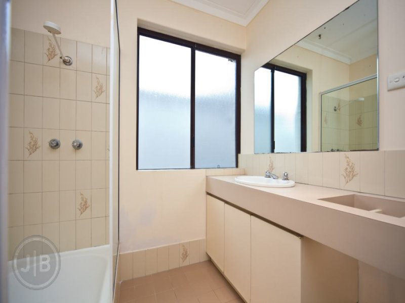 9 Homestead Ave, Bibra Lake 10