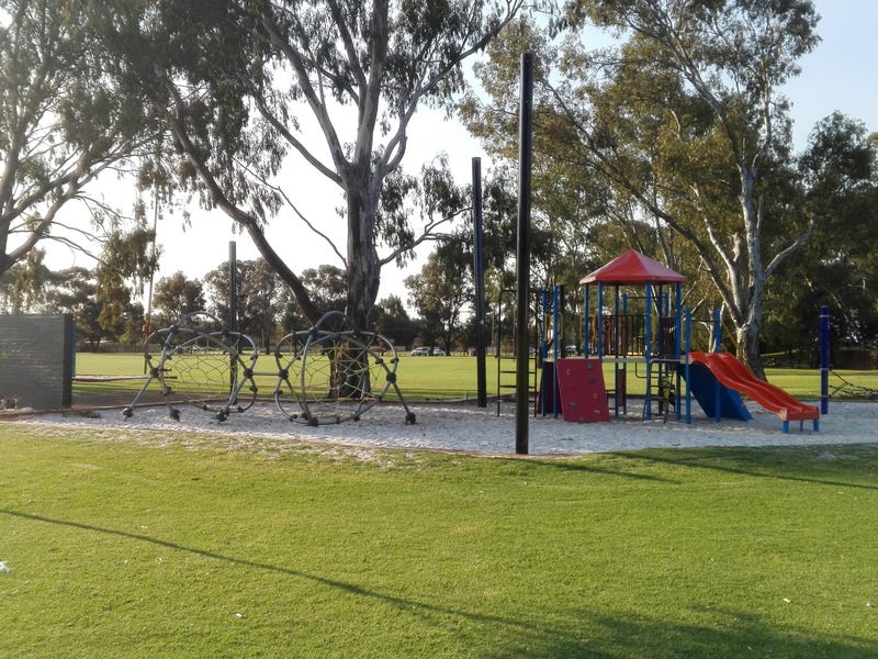 9 Homestead Ave, Bibra Lake 14