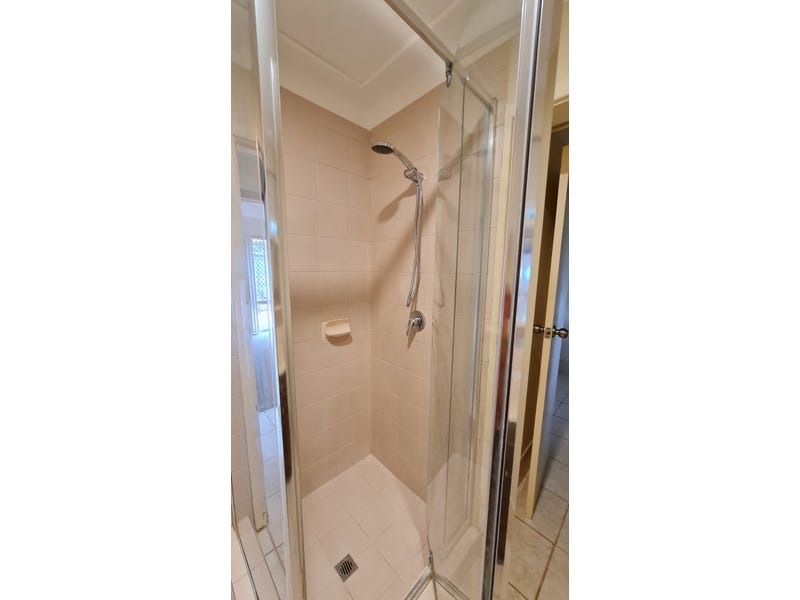 GREAT LOCATION FAMILY HOME 7