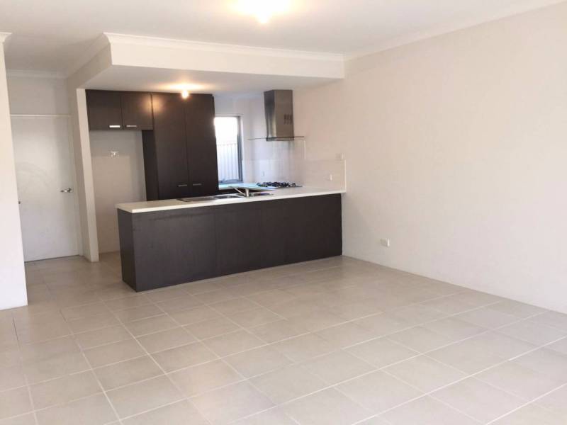 Newly built house for rent 2