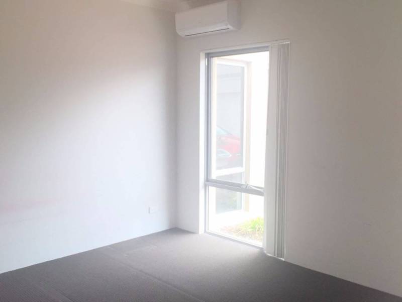 Newly built house for rent 8