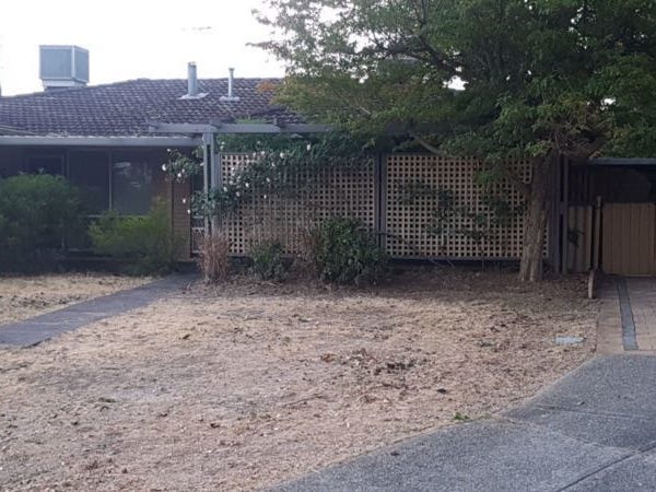 Cozy 3×1 With Large Backyard