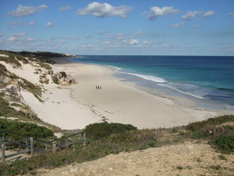 Mindarie beachside villa 4