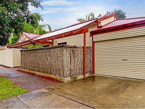 Bright and Spacious 2 Bedroom 14