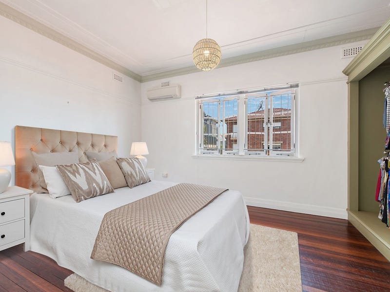 Quiet, Light & Airy 4