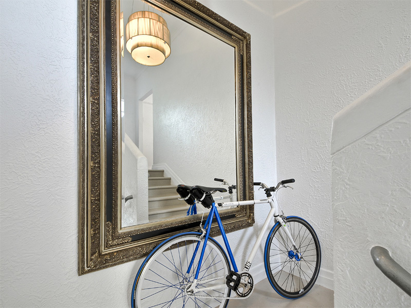 Quiet, Light & Airy 7