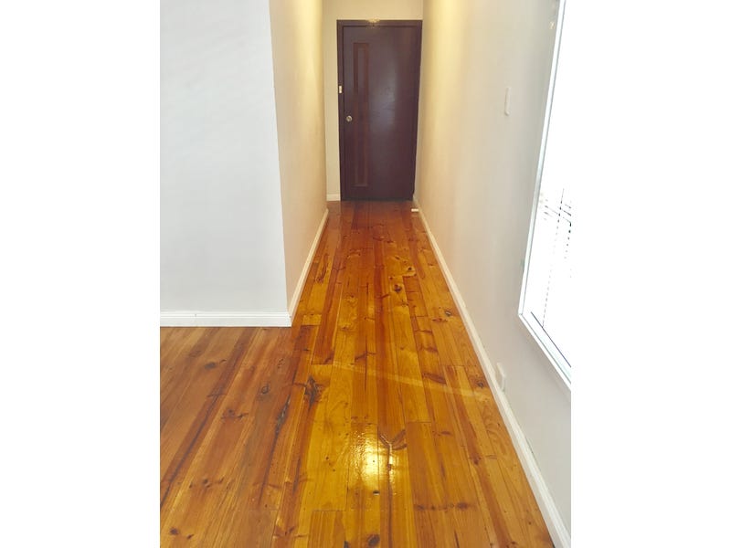 Clean, bright and convenient location 3