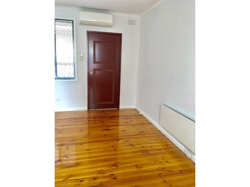 Clean, bright and convenient location 4