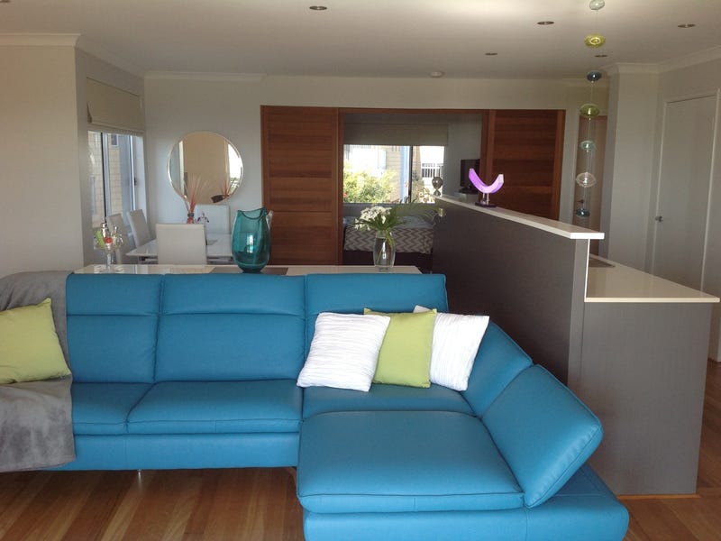 PRICE REDUCTION – On The 5