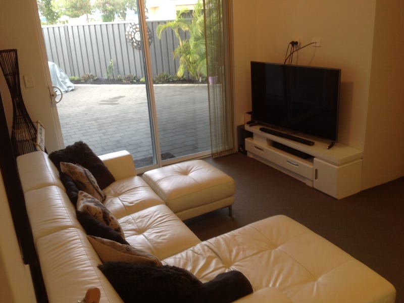 PRICE REDUCTION – On The 17