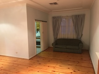 Three bedroom single story house 2
