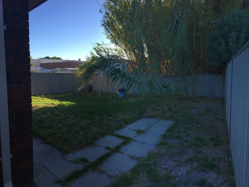 Prime location Duplex – NEWLY 9