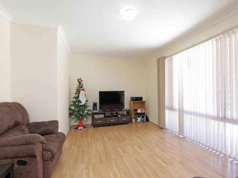55 OLIPHANT STREET,KENWICK FOR RENT 2