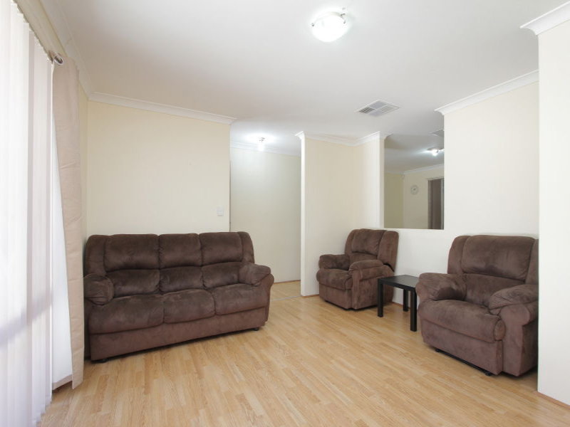 55 OLIPHANT STREET,KENWICK FOR RENT 3