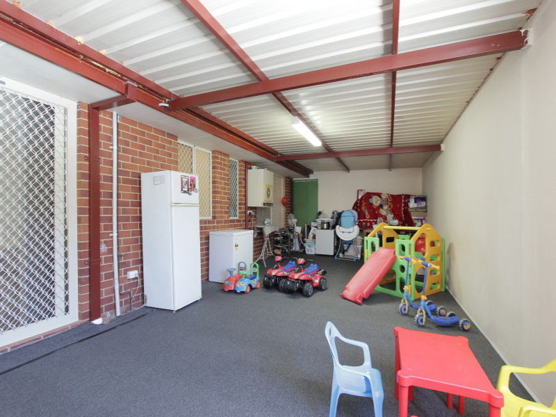 55 OLIPHANT STREET,KENWICK FOR RENT 12