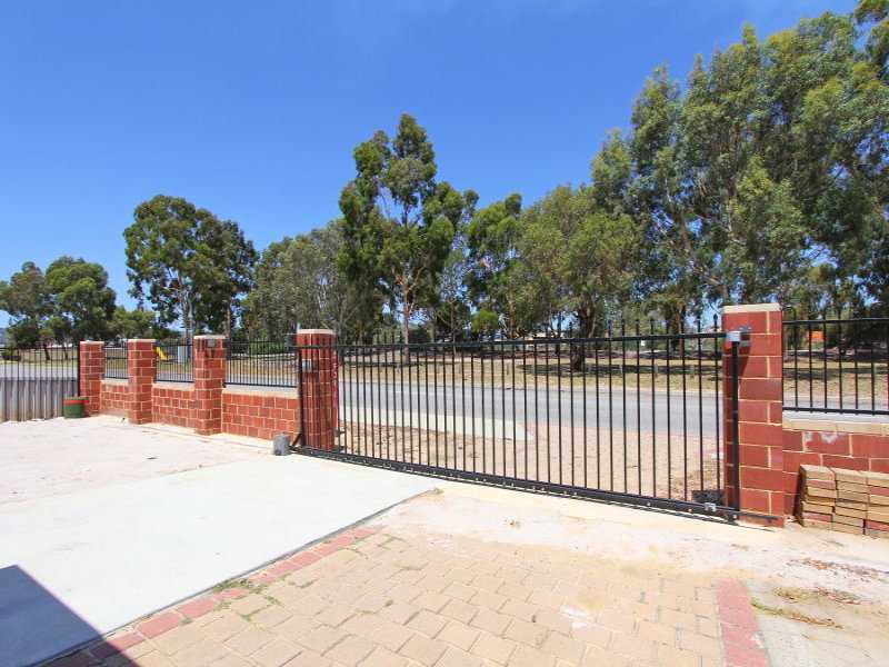55 OLIPHANT STREET,KENWICK FOR RENT 19