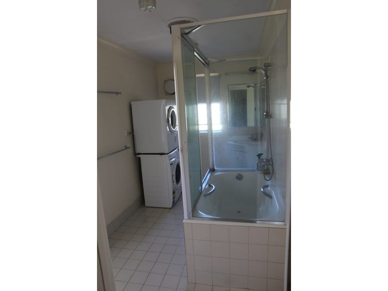 Peaceful unit with stunning Northerly 9