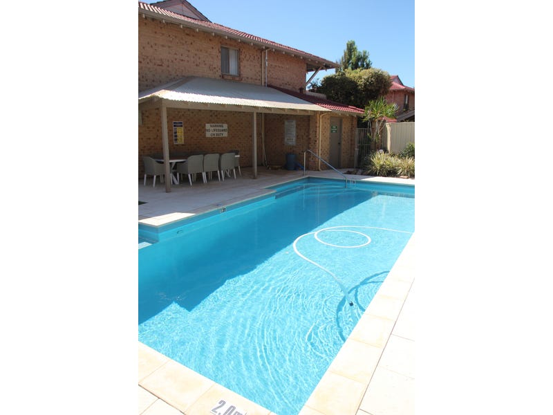 Peaceful unit with stunning Northerly 12