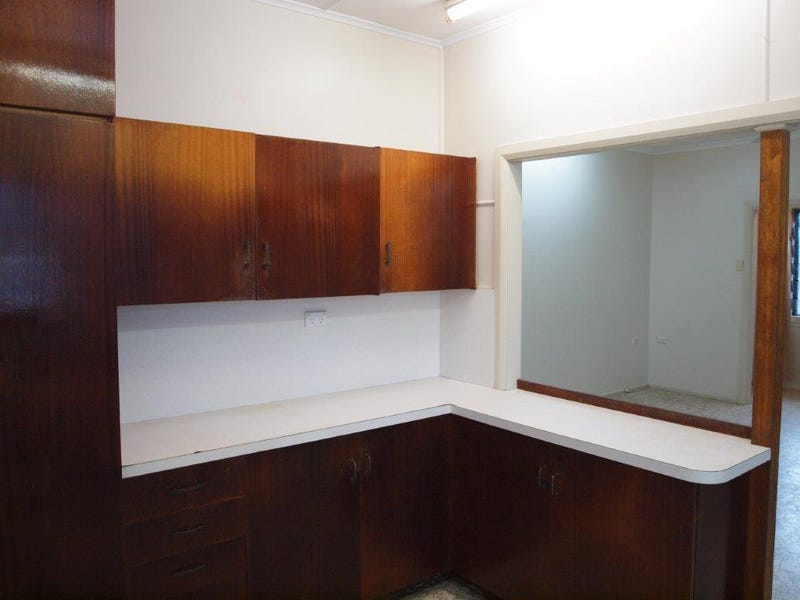 3 Bedroom, Pet Friendly, Close 9