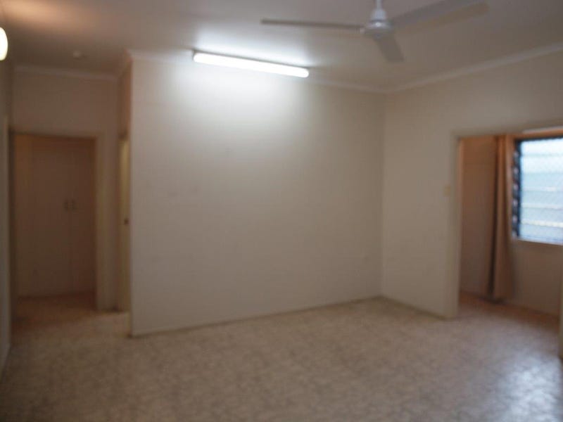 3 Bedroom, Pet Friendly, Close 14