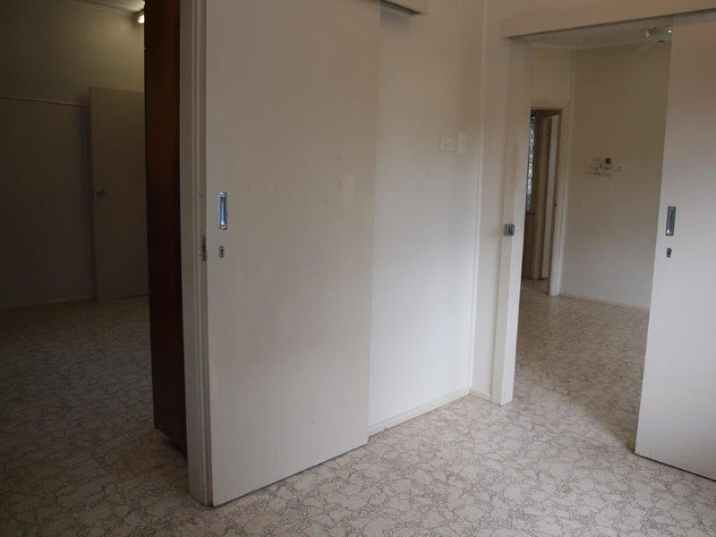 3 Bedroom, Pet Friendly, Close 23