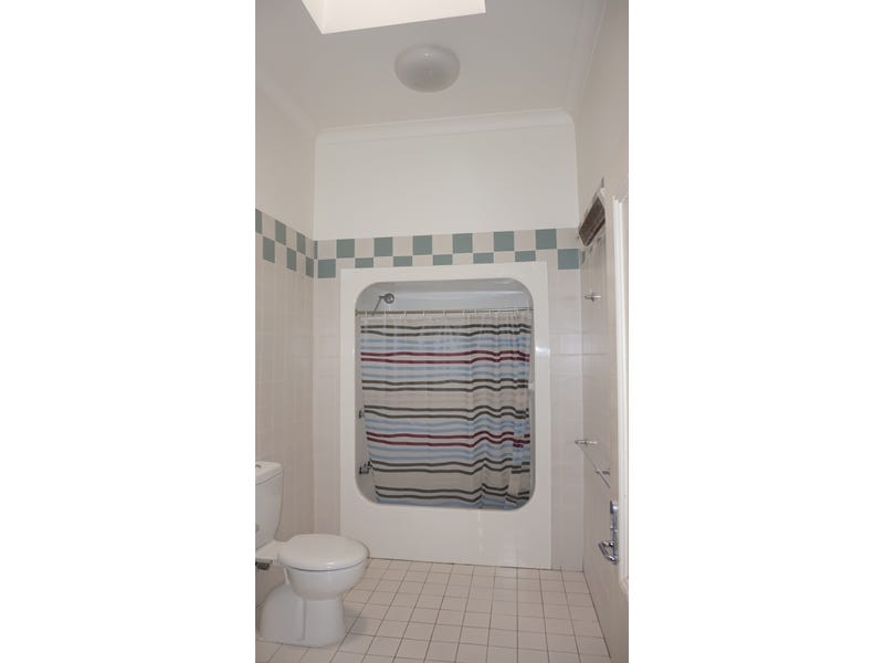 Stylish Apartment for Rent in 8