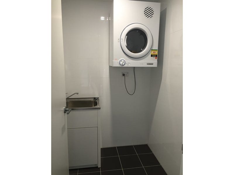 2 bedroom apartment only 3 4