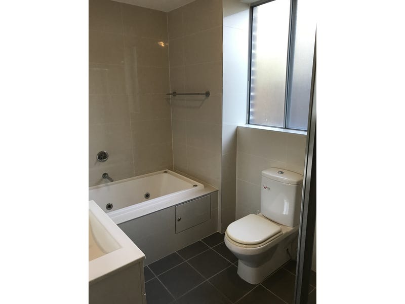 2 bedroom apartment only 3 9