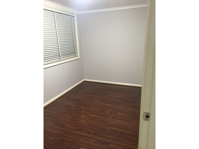 House For Rent – Guildford 2