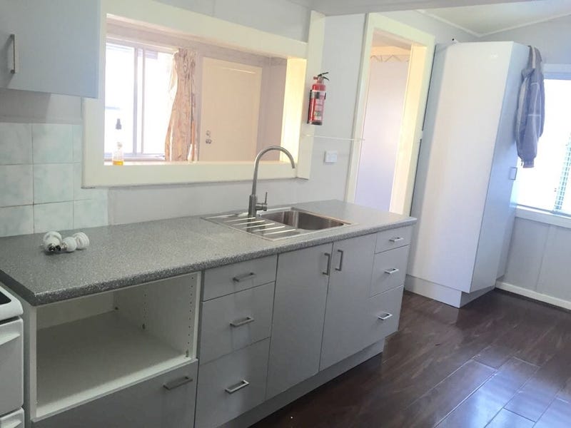 House For Rent – Guildford 5