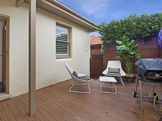 Semi Style Secluded Bondi Delight 3