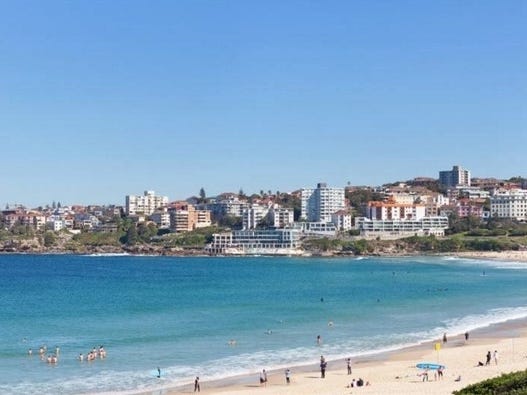 Semi Style Secluded Bondi Delight 4