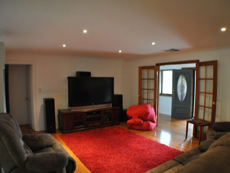 House for rent Woodcroft Farm 4